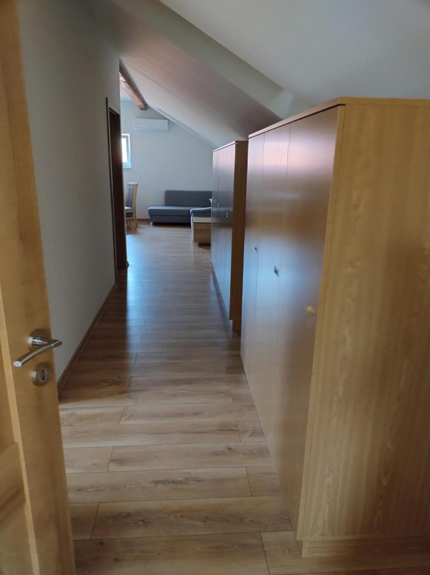 Hotel St.Florian Štúrovo エクステリア 写真